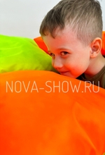 Подушка неоновая